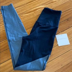 NWT Beyond Yoga plush high waisted midi legging